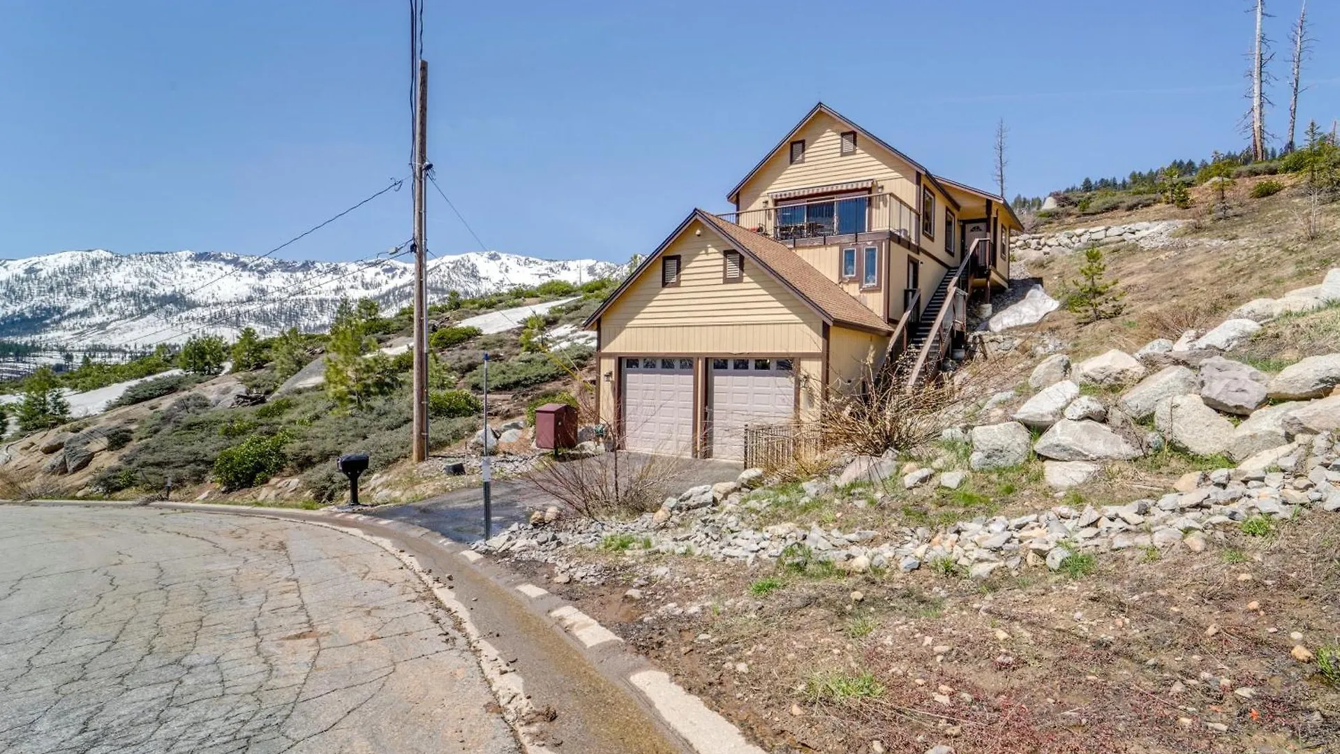 South Lake Tahoe Home With Deck And Gas Grill! United States